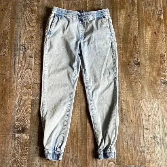 Volcom | Elastic / Drawstring Waist Jeans - Picture 1 of 7